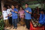 Zulkifli Hasan Joget Gambang Kromong Bareng Warga