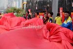Bendera Raksasa Dibentangkan Guna Dukung Timnas U-19