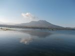 Pagi yang Menenteramkan Jiwa di Danau Batur