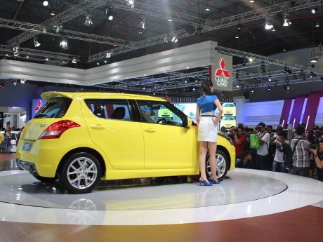 440 Koleksi Gambar Mobil Swift Sport Warna Kuning HD