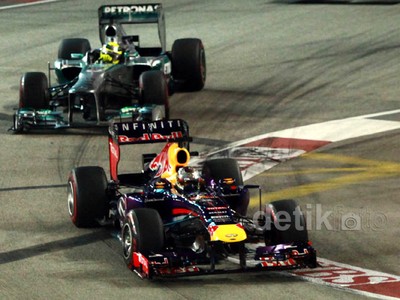 Sebastian Vettel Juara GP Singapura