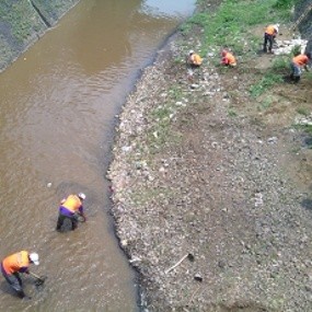Baru Diluncurkan, Pasukan Gorong-Gorong di Bandung Langsung Beraksi