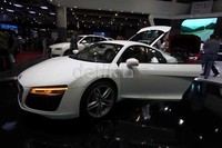 Audi R8 V10 facelift ini didatangkan dari Jerman dengan mahakarya tinggi yang pernah dibuat pabrikan Audi.