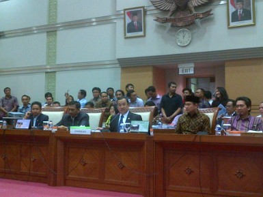 Hebohnya Pelantikan Ruhut Sitompul Jadi Ketua Komisi III DPR Hebohnya Pelantikan Ruhut Sitompul Jadi Ketua Komisi III DPR