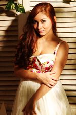 Menikmati Sore Bersama Si Seksi Baby