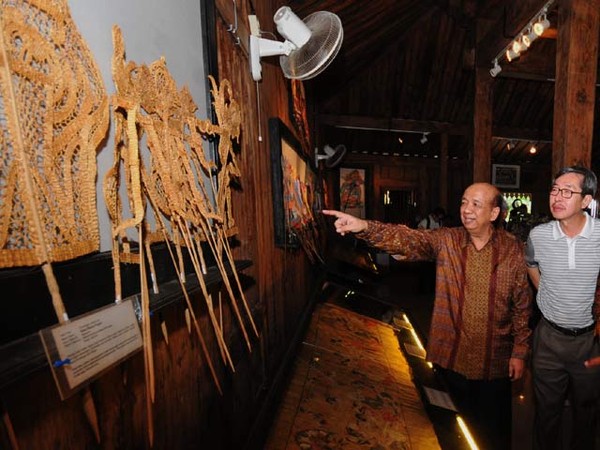 BCA Dukung Festival Wayang International