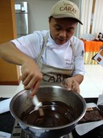 Belajar Membuat Aneka Kue Cokelat dengan Carat Chocolate Compound