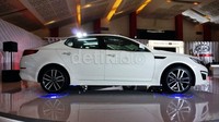 All New Optima dipamerkan di Indonesia International Motor Show 2013.