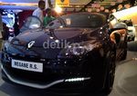Megane RS Edisi Red Bull Ludes Terjual