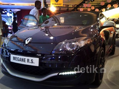 Megane RS Edisi Red Bull Ludes Terjual