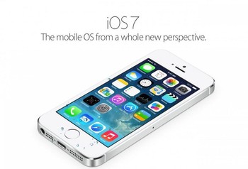 iOS 7 yang resmi dirilis terdapat iklan palsu di antaranya menyebutkan handset ini dapat tahan air. (kredit foto: businessinsider)