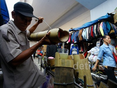 PKL Kebayoran Lama Segera Direlokasi
