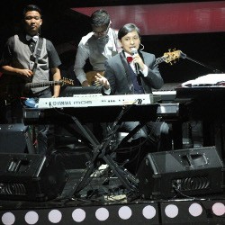 Konser Yovie and His Friends, Bukti Konsistensi Yovie Widianto di Dunia Musik