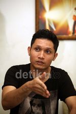 Ngobrol Bareng Andra and The Backbone