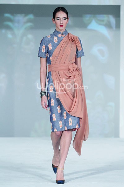 Jakarta, Indonesia - 23 September. Ikat Indonesia by Didiet Maulana. Fall/Winter 2013 Romansa Eksotika at Four Seasons Hotel. 23 September 2013. Jakarta. [Foto: Mohammad Abduh/Wolipop]