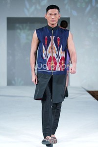 Jakarta, Indonesia - 23 September. Ikat Indonesia by Didiet Maulana. Fall/Winter 2013 Romansa Eksotika at Four Seasons Hotel. 23 September 2013. Jakarta. [Foto: Mohammad Abduh/Wolipop]