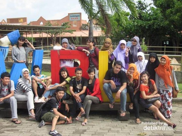 Arah jalan ke wisata bahari lamongan