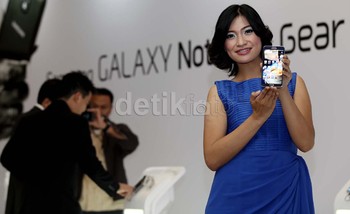 Samsung Galaxy Note 3 memiliki layar lebih lebar untuk pengalaman multitasking yang lebih baik, dan kesempurnaan S Pen dibandingkan generasi sebelumnya.