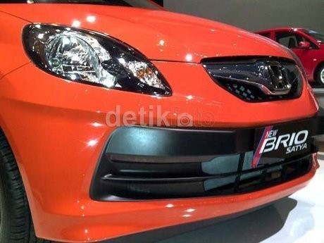 Honda Masih Sabar Menunggu Izin Produksi Brio Satya