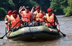Menhut dan Danjen Kopassus Susuri Sungai Ciliwung