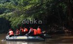 Menhut dan Danjen Kopassus Susuri Sungai Ciliwung