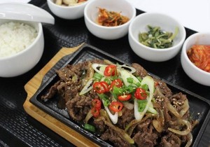Korean Cooking Class: Taste of Korea Bersama Dua Orang Chef dari Korea