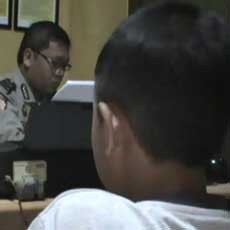 Guru Pukul Siswa dengan Gagang Sapu Dilaporkan ke Polisi