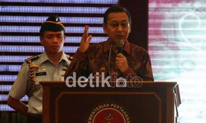 Saat Wapres Boediono Berpantun Melayu di Kota Gurindam, Tanjungpinang