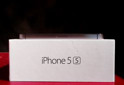 Menguak Kelas Premium iPhone 5S