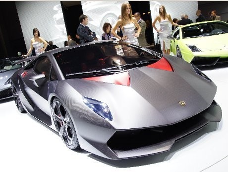 Jajaran Mobil Super di Film Need For Speed