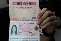 Dari data yang ada di paspornya, Lazareva sudah tujuh kali masuk ke Indonesia, dari Januari 2013. Dalam tujuh kali kesempatan itu, dia selalu menuliskan izin untuk berkunjung atau berlibur.