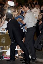 Berusia 44 Tahun, Hugh Jackman Makin Cool