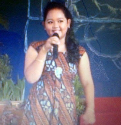 Mega Jadi Tulang Punggung Keluarga Usai Ayahnya Meninggal