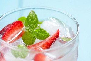 Agar Infused Water Tahan Lama, Gunakan Pengawet Alami yang Aman
