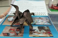 Origami pegasus yang terbuat dari beberapa puluh lipatan ini hasil anak umur 15 tahun bernama Thomas lho (Foto: Dian/detikHealth)