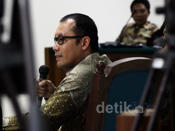 Rama Pratama Bersaksi di Sidang Fathanah
