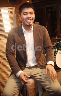 Rencanya, single perdananya ini akan dirilis bersama dengan video klip dan album yang akan dirilis bulan depan.