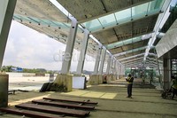 Bandara ini akan dilengkapi fasilitas penanganan bagasi penumpang dan sistem keamanan super canggih.