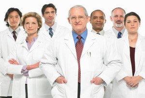 Kini Dokter Lebih Bebas Jadi Dosen dan Dosen Bebas Jadi Dokter