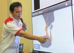 Melongok Isi Dapur Command Center Telkomsel di KTT APEC