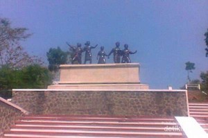 Mengenang Pembantaian PKI di Monumen Kresek Madiun