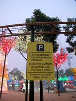 Unik, Hutan Lampu di Light Forest i-City Malaysia
