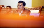 Gede Pasek Masih Pimpin Rapat Komisi III