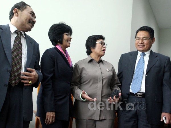7 Anggota LPSK Hadiri Rapat Paripurna