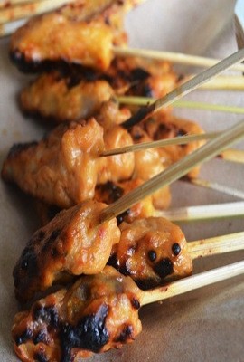 Gurih Nikmat Sate Senapelan dan Sate Lilit 