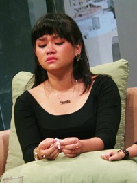 Yunita pun sempat menangis di acara itu.
