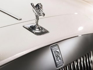 Rolls-Royce Mulai Jualan SUV di 2017
