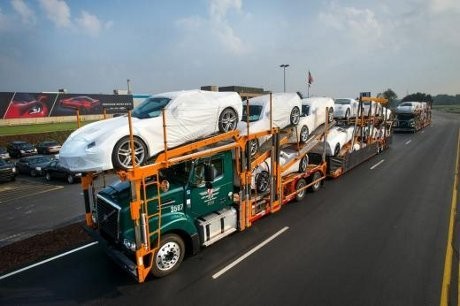 Inden Mobil Sport Ini Sampai 6 Bulan