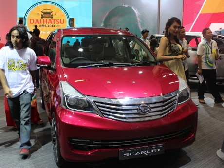 Si Merah Xenia Scarlet