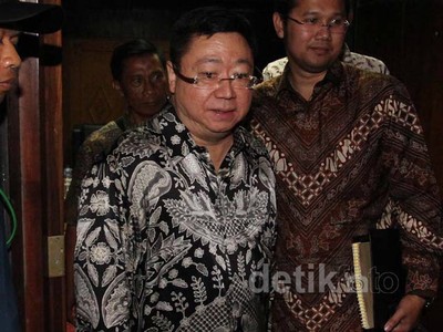 Timwas Century Batalkan Rapat dengan Robert Tantular
